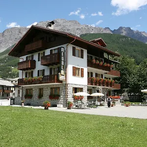 Meuble Cima Bianca Garni إيطاليا